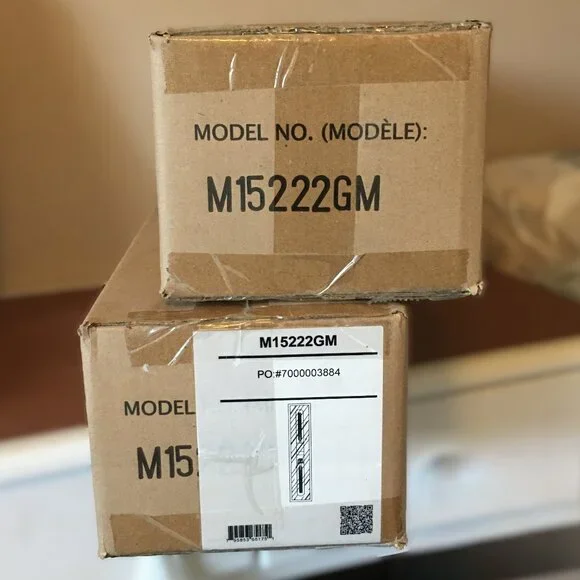 "Marco" Wall Sconce by MATTEO - BRAND NEW IN BOX! 𝟐 𝐚𝐯𝐚𝐢𝐥𝐚𝐛𝐥𝐞 - Picture 8 of 12